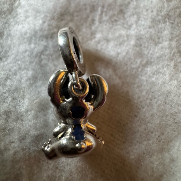 Pandora Disney Park Stitch With Popcorn - Picture 2 of 3